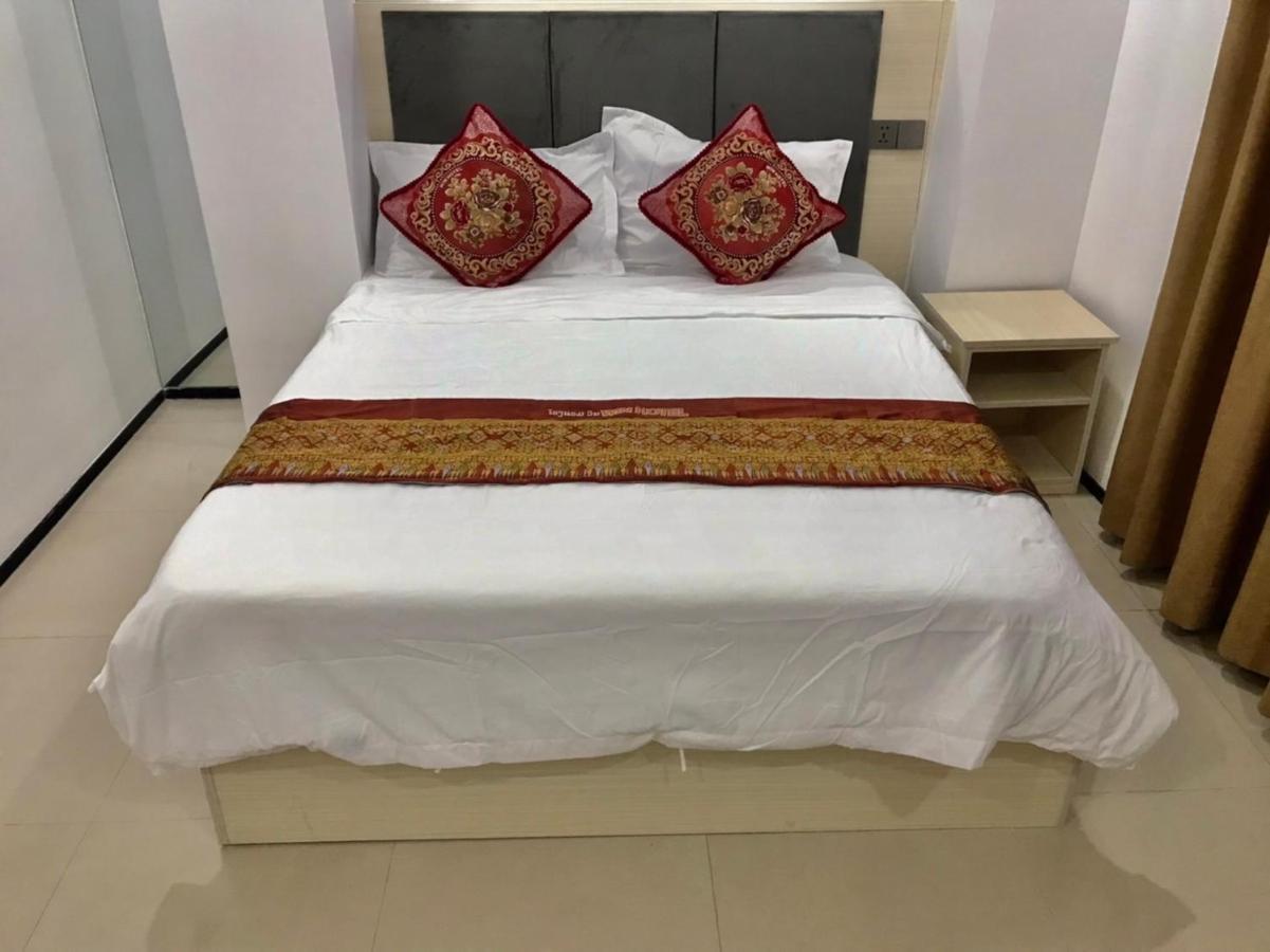 梦之南win酒店 Win Hotel Cafe & Spa 万象 外观 照片